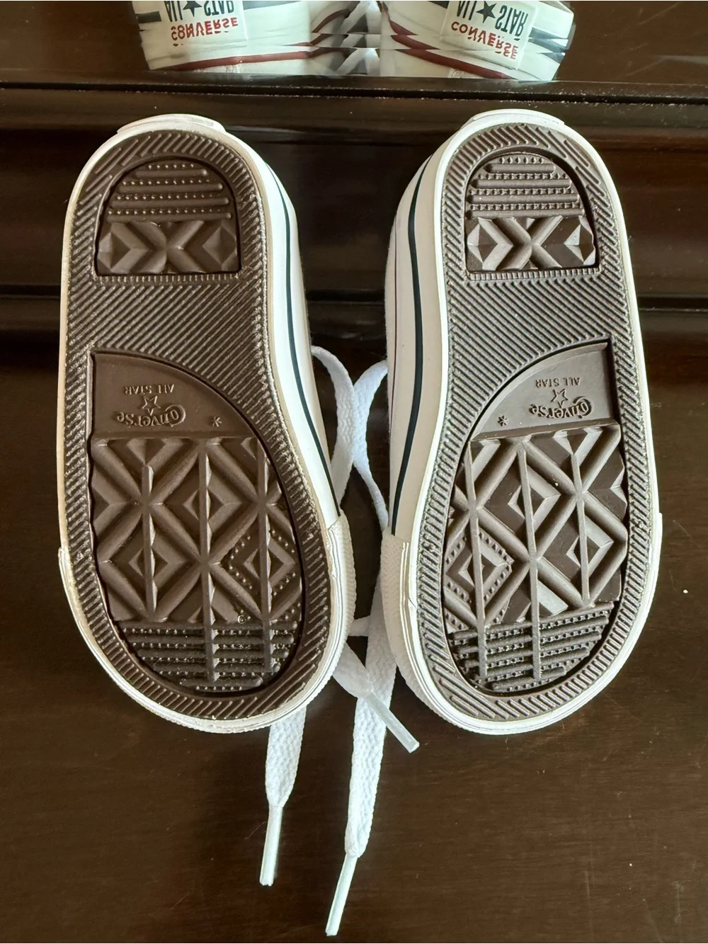 Baby/Todder White Converse Sneakers with Red Trim - Size 5